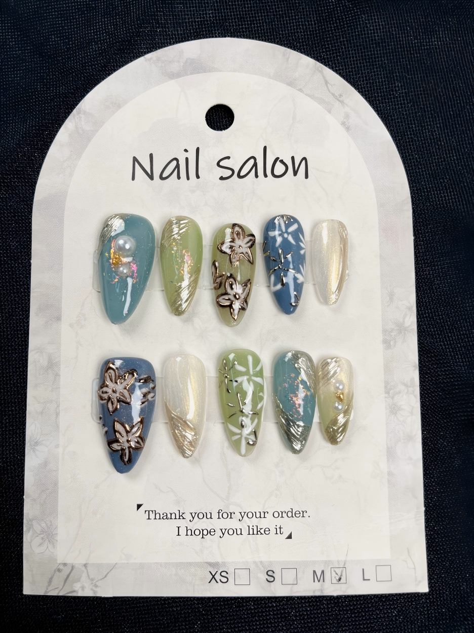 Floral Pearl Almond Fake Nails