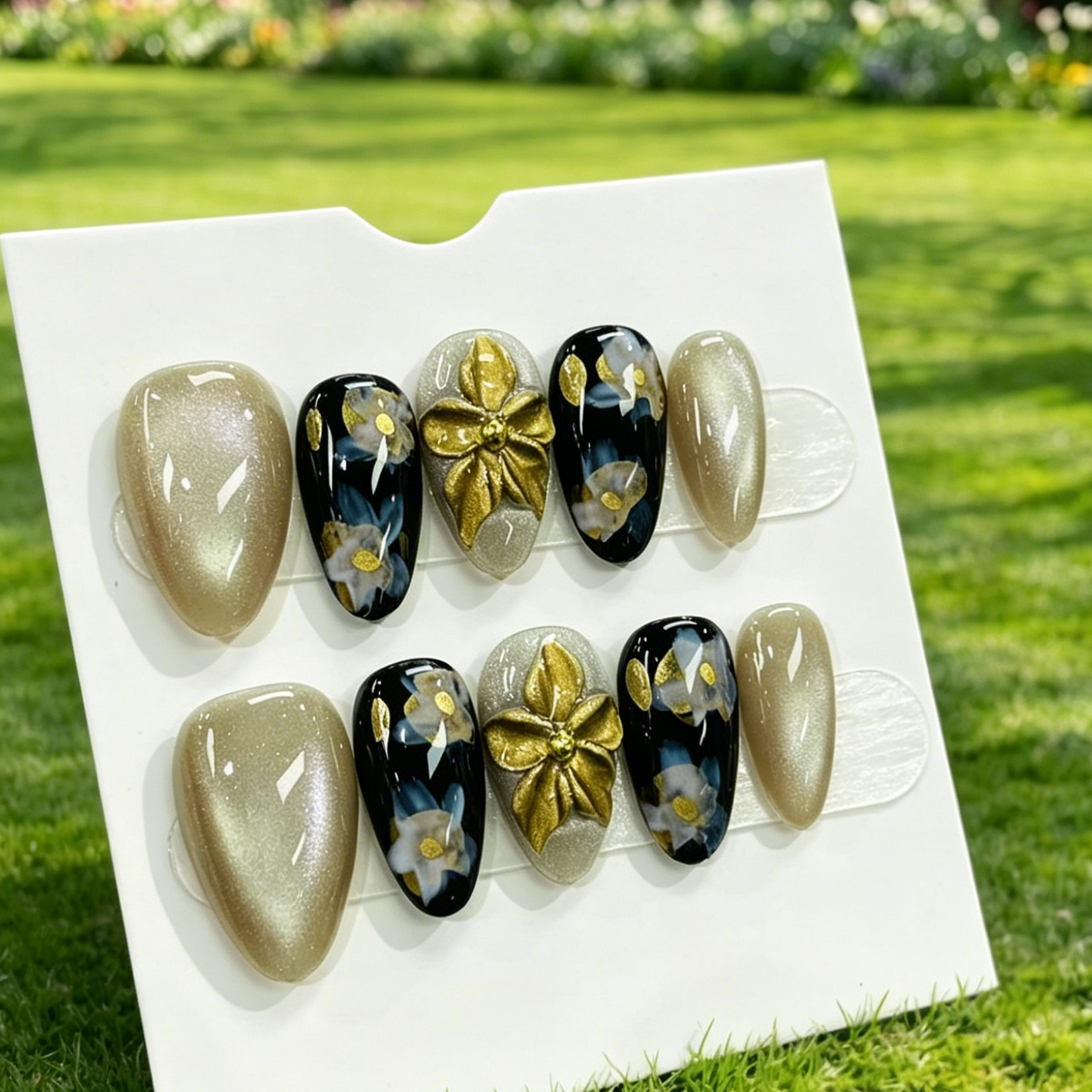 Luxury 3D Gold Flower Press On Fake Nails
