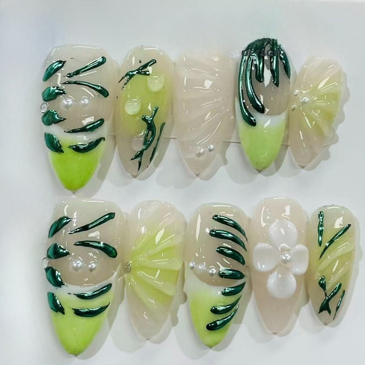 Green 3D Flower Press On Nails